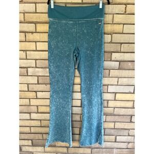 PINK Victoria's Secret Blue Acid Wash Flare Yoga Pants Large